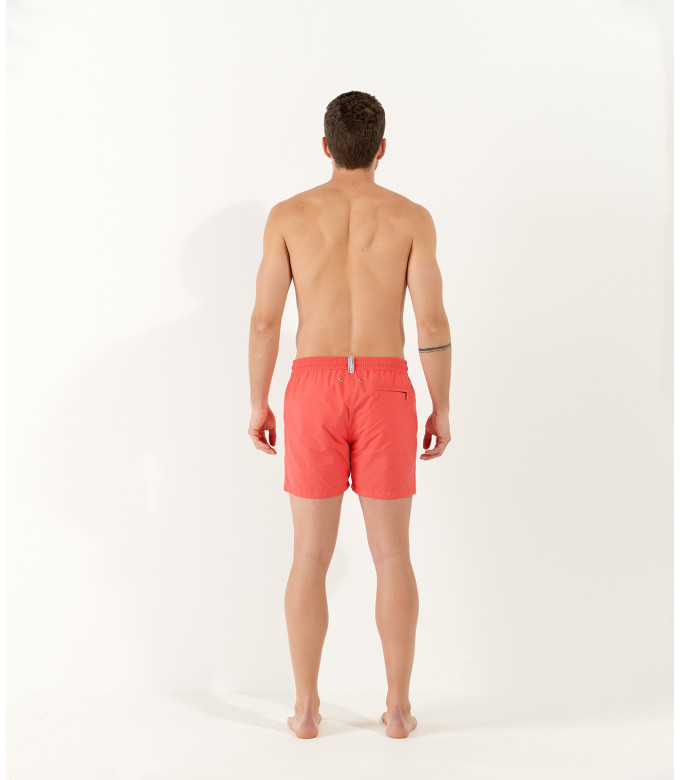 SOFT - short de baño liso, slim fit, coral