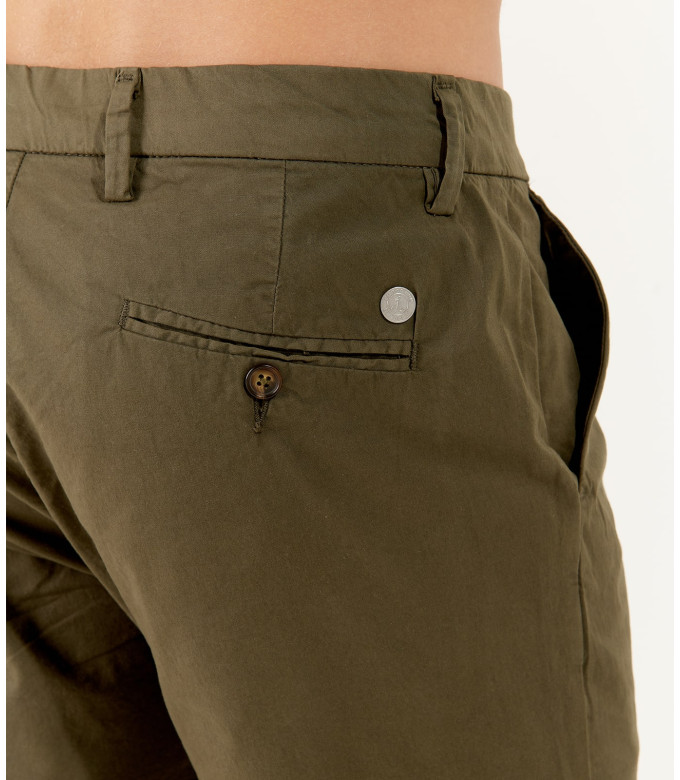 TEXAS - Slim fit Chino Bermudas, khaki