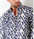 JAVIER - Chemise en lin imprimé motif chevron marine