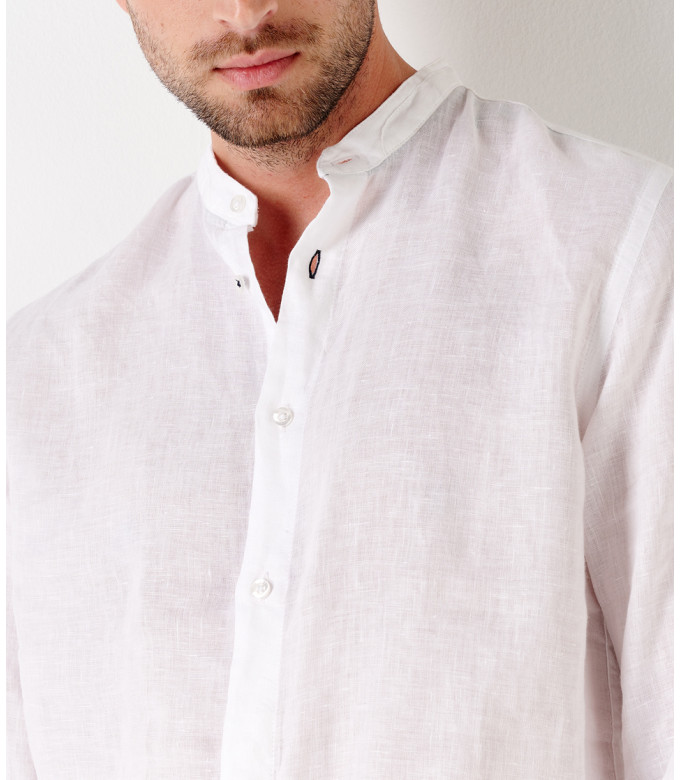 STAN - Camisa blanca de lino, cuello mao 