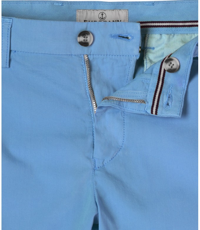 TEXAS - Slim fit Chino Bermudas, ocean blue