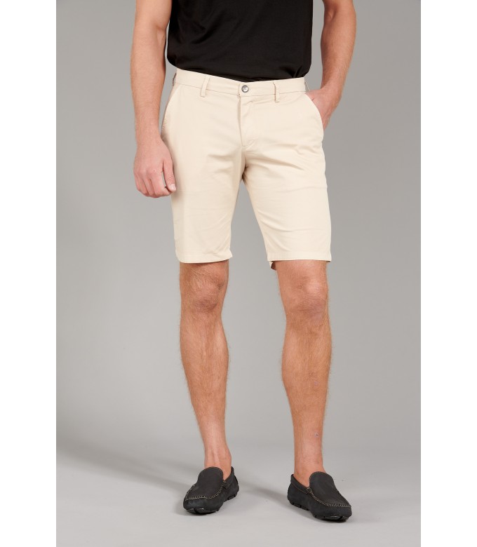 TEXAS - Slim fit Chino Bermudas, beige 