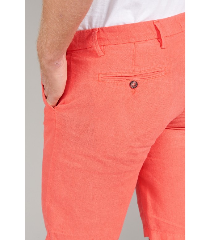 COLORADO - Casual linen bermudas, red